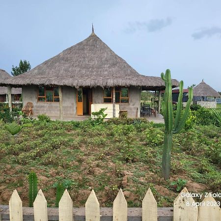 Le Tai Village Resort Near Solio Game Reserve Mweiga Exterior photo