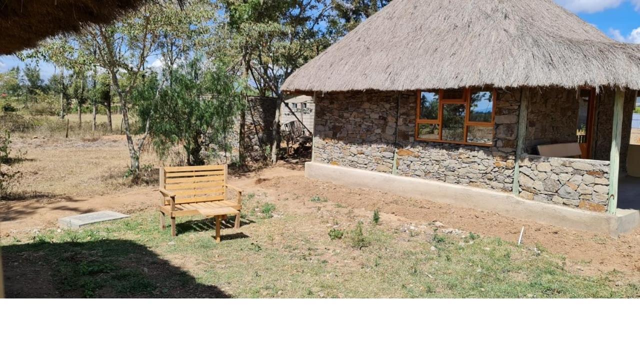 Le Tai Village Resort Near Solio Game Reserve Mweiga Exterior photo